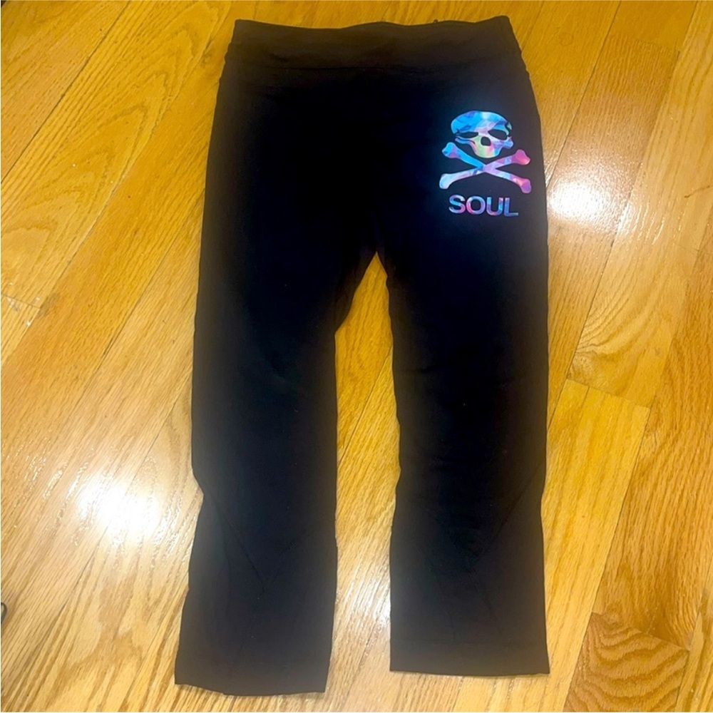 Lululemon SOULCYCLE Black Leggings with Colorful Skull Design